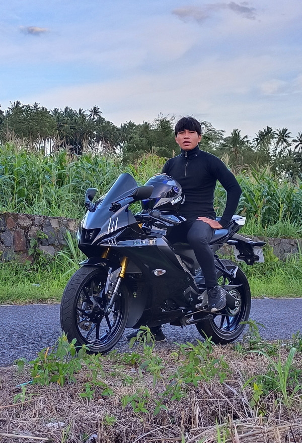 Pecinta R15 Connected Makin Gemar Touring Berkat Keunggulan Generasi Terbaru R Series